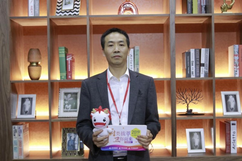 品尊工匠張董:原木現代輕奢,將環保進行到底(圖1) 品尊工匠張董:原木現代輕奢,將環保進行到底(圖1)