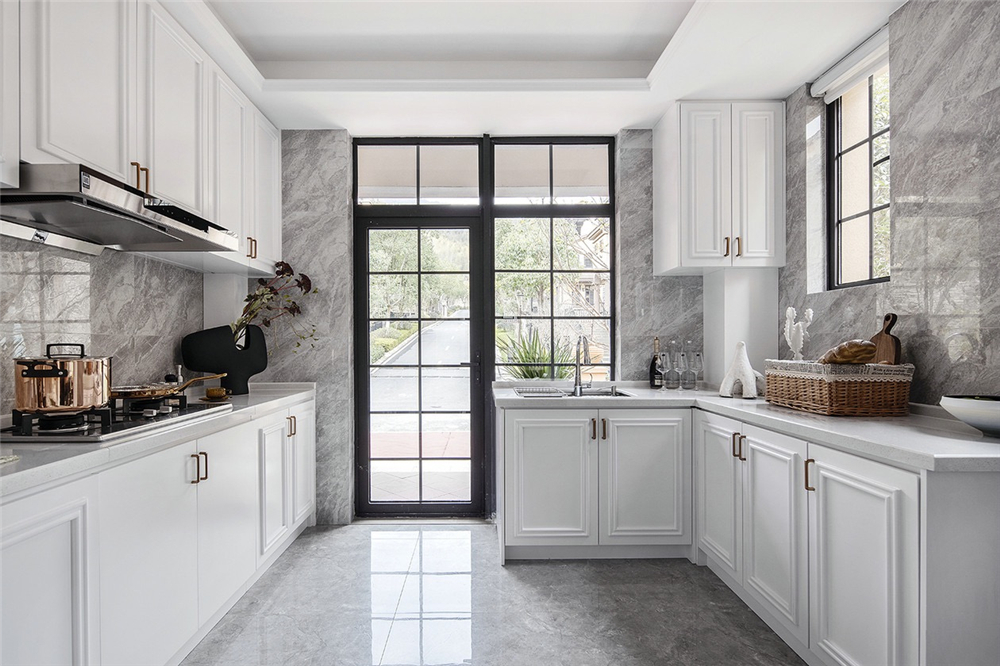 定制櫥柜的材質(zhì)都有哪些，哪個(gè)好？(圖1)